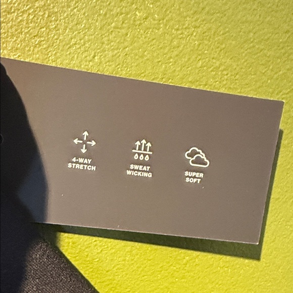 YPB neoKnit Women's Black Cropped Sweatshirt - Picture 5 of 6